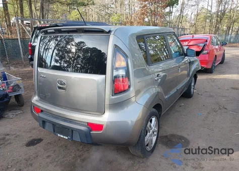 2011 Kia Soul + z USA, uszkodzony, nr VIN KNDJT2A21B7233886